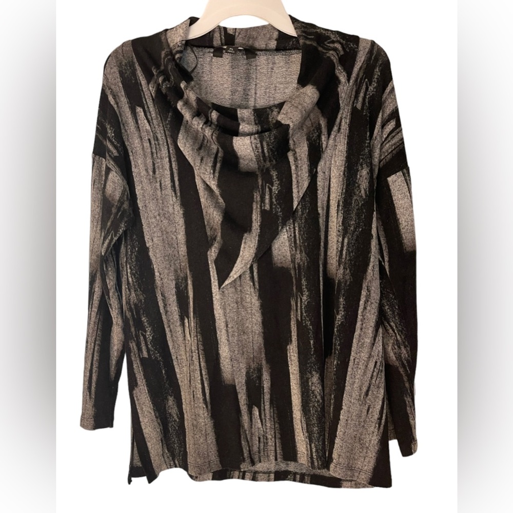 Simply vera by Vera Wang top size L